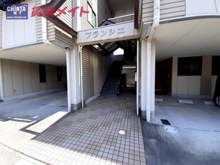 宮川駅 徒歩8分 3階の物件外観写真
